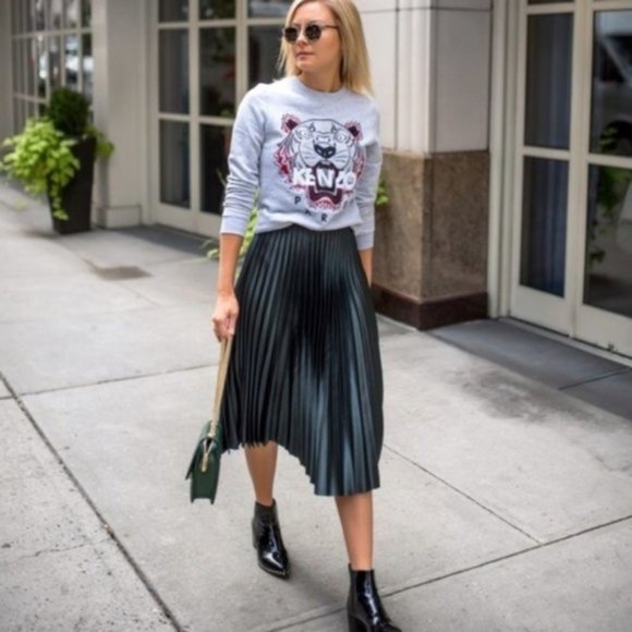 ❤️NWT ZARA HIGH WAIST GREEN PLEATED MIDI SKIRT - Picture 1 of 8